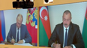 Момент подписания заявления президентом Российской Федерации Владимиром Путиным и президентом Азербайджанской Республики Ильхамом Алиевым