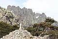 Aiguilles de Bavella avec la statue de Notre-Dame-des-Neiges.