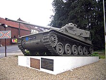 אנדרטה לזכר הקרב: טנק AMX-13, טנק צרפתי שנבנה משנות ה-50