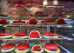 Yaldā Night cakes in Isfahan