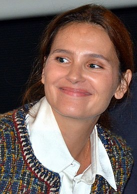 Виржини Ледуайен в 2016 году