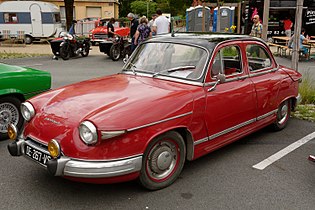 דגם "Panhard PL 17"