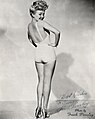 Image 36Biểu tượng Pinup của Betty Grable, trong Thế chiến II