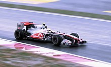 Photo de la McLaren MP4-25 de Hamilton