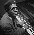 Thelonious Monk circa september 1947 overleden op 17 februari 1982