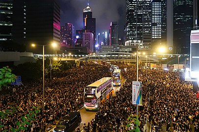 As buses wished to leave Harcourt Road, crowds parted to allow vehicles to leave.