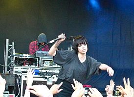 Выступление Crystal Castles в Осло в 2010 году