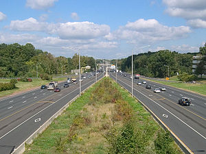 Interstate 91 with HOV lanes north of Hartford, Connecticut
