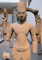 ヴィシュヌ像、プノン・クーレン（カンボジア）出土、800-875年頃のクメール王朝美術