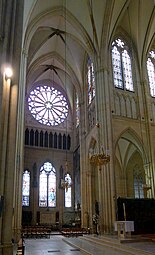 Transept gauche, chapelle Sainte-Clotilde.