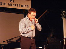Burger on stage in 2003