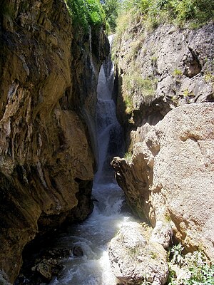 Gol Akhur Wasserfall
