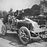 Marcel Renault vainqueur de Paris-Vienne 1902 sur Renault Type K.