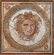 Tèsta de Medusa. Mosaïc roman del Sègle II. Format: 260x255 cm. Cordoa
