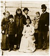 Dvořák coa familia e amigos en Nova York en 1893.