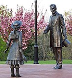 Памятник Линкольну и Грейс Беделл в Уэстфилде