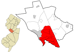 Hamilton Township highlighted in Mercer County. Inset: Location of Mercer County highlighted in the State of New Jersey.