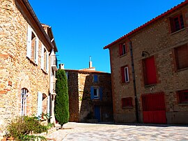 A square near the church in Sainte-Colombe-de-la-Commanderie