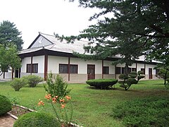 Дом, в котором было подписано Соглашение о перемирии при окончании Корейской войны. 37°57′40″ с. ш. 126°39′53″ в. д.HGЯO