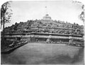 la prima fotografia fatta da Isidore van Kinsbergen (1873) dopo la riscoperta completa del monumento