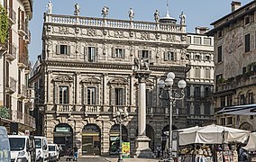 Palazzo Maffei et Colonna di San Marco.