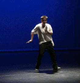 hip-hop舞者跳的機械舞