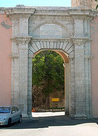 Porta Cristina