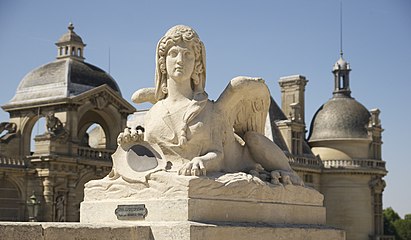 Sphinge du château de Chantilly, par Antoine Watrinelle d'après Nicolas Coustou.