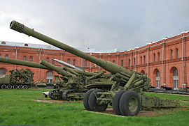 180-мм пушка С-23 в Артиллерийском музее Санкт-Петербурга