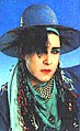 Patrick Knight van de synthpopgroep Gravity Noir als dubbelganger van Boy George (1989)