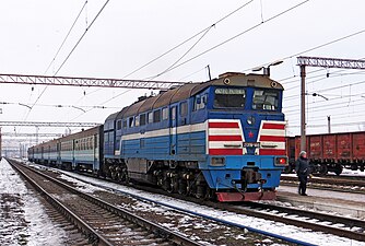 Дизель-поезд ДПЛ2 с прицепным головным вагоном и секцией тепловоза 2ТЭ116-1059