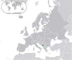Kinaroroonan ng  Montenegro  (Green) sa Europe  (Dark Grey)  —  [Gabay]