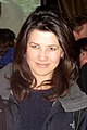 Daphne Zuniga interpreta Jo Beth Reynolds