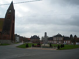 The main square of Sauchy-Lestrée