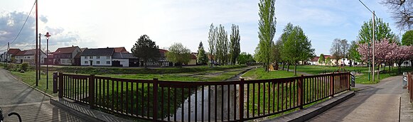 Leina, Altenwasser kaj Hörsel apud Leina