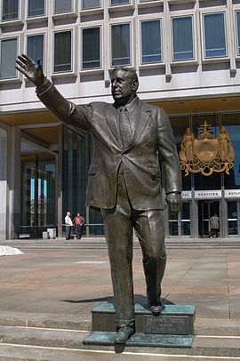 A picture of the statue
