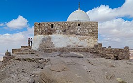 Мечеть XIV века над могилой Аарона на вершине горы Аарона (Джабаль-Харун)