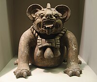 「コウモリの神」またはジャガーの形をした骨壷、オアハカ（メキシコ）、300-650年