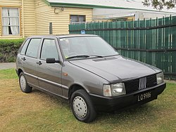 Fiat Uno 1 покоління