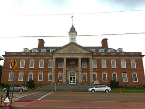 Hardin County Courthouse in Savannah