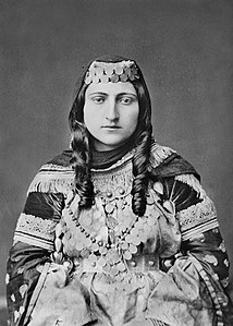Армянка из Шемахи, 1883 год[32]
