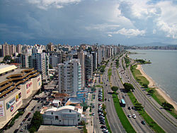 View of "Beira-mar" (seaside) area in Jornalista Rubens de Arruda Ramos Avenue