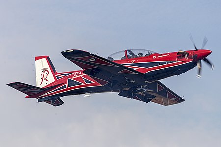 PC-21 de la patrouille acrobatique de la RAAF, les Roulettes, à l'Australian International Airshow en 2019.