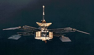 Maquette de la sonde spatiale Mariner 4 lancée en décembre qui effectua le premier survol réussi de Mars