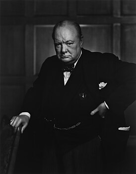 Уинстон Черчилль (30 декабря 1941 года). Фотография «Рычащий лев» Юсуфа Карша