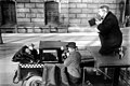 اپراتور دوربین و سینما در کار در ۱۹۲۸