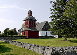 Nordmalings kyrka i juli 2010