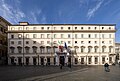 Палата Киђи у Риму: piano nobile је истакнут богатије украшеним прозорима