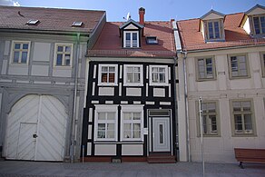 Schmales Fachwerkhaus in der Altstadt von Nauen (Goethestraße)
