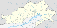 Mapa konturowa Arunachal Pradeshu, blisko lewej krawiędzi nieco na dole znajduje się punkt z opisem „Tawang”